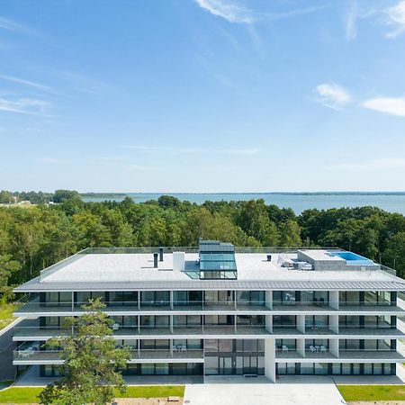 Sea & Lake - City Apartments Миелно Екстериор снимка